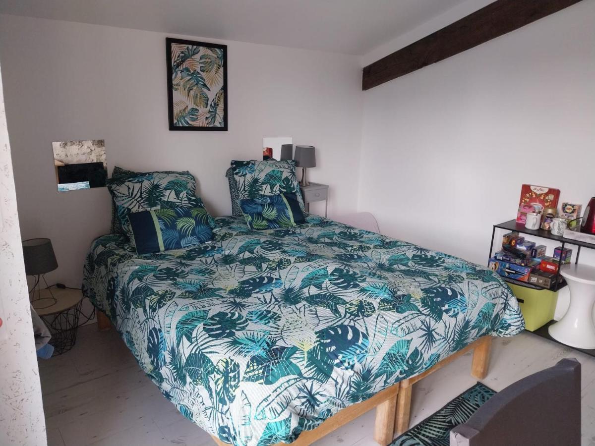 Bed and Breakfast Un Air De Campagne Millac  Екстер'єр фото